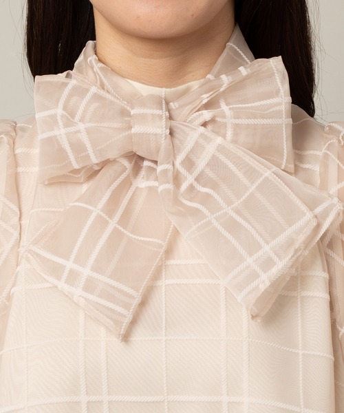 Rose Tiara（ローズティアラ）の「フロッキーチェックバックリボンブラウス（シャツ/ブラウス・レディース・ベージュ/ブラック・42/46/38）」の15枚目の写真