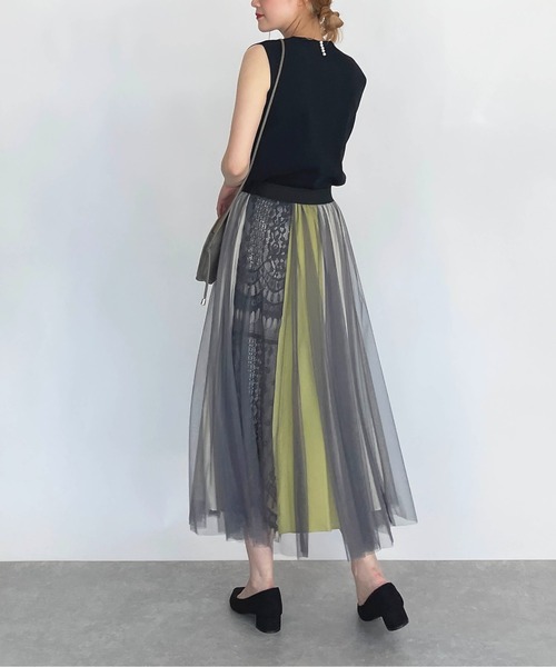 PICCIN(ピッチン)の「パール付き総針ニットタンクトップ(ニット/セーター・レディース・ブラック/ローズ/グレイッシュベージュ/ブルー・M)」の5枚目の写真