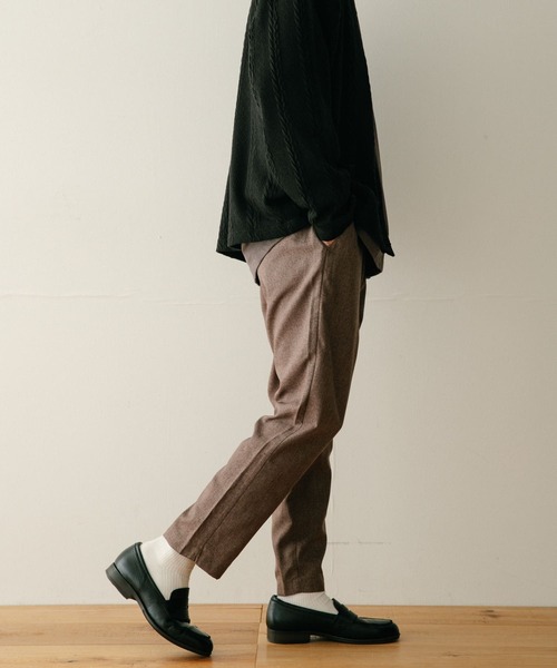 ITEMS URBANRESEARCH（アイテムズ アーバンリサーチ）の「ポリツイル イージーパンツ（その他パンツ・メンズ・ネイビー/チャコールグレー/ブラウン・MEDIUM/LARGE）」の8枚目の写真