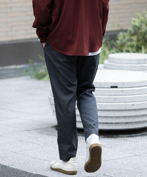 ITEMS URBANRESEARCH（アイテムズ アーバンリサーチ）の「ポリツイル イージーパンツ（その他パンツ・メンズ・ネイビー/チャコールグレー/ブラウン・MEDIUM/LARGE）」の12枚目の写真