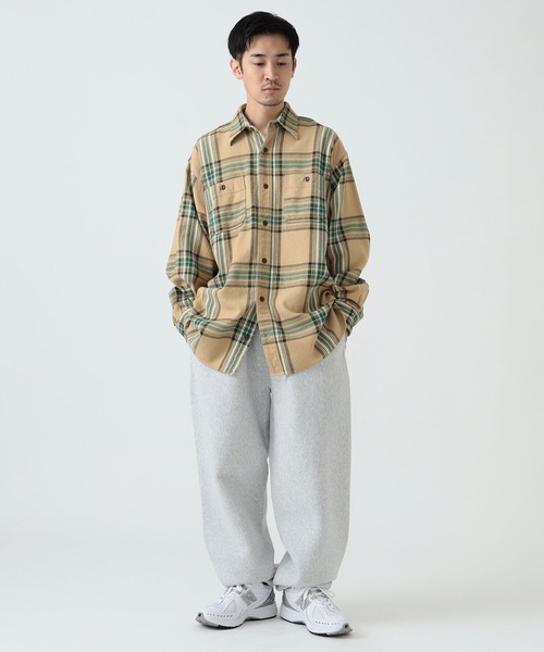 Champion(チャンピオン)の「Champion × BEAMS / 別注 Sweat Pants(スウェットパンツ・メンズ・ネイビー/グレー・M/L/XL)」の6枚目の写真
