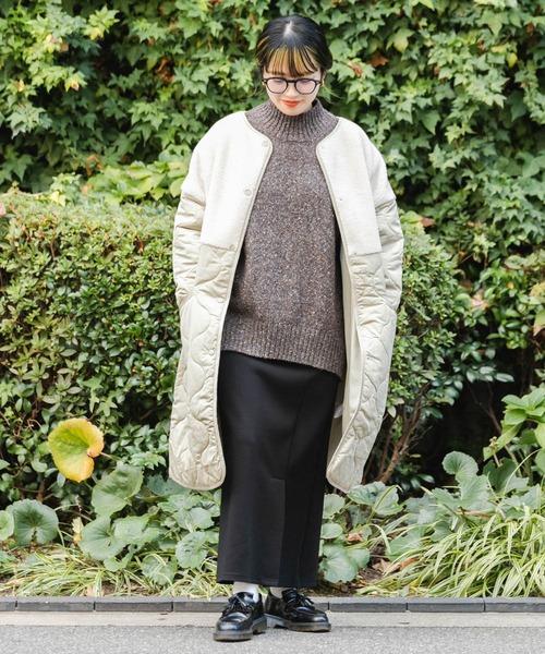ITEMS URBANRESEARCH(アイテムズ アーバンリサーチ)の「ボアキルトコート(ノーカラーコート・レディース・カーキ/ブラック/ベージュ・FREE)」の4枚目の写真