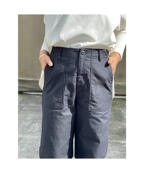 BEARDSLEY(ビアズリー)の「ベイカーパンツ:大人かっこいいアイテム(その他パンツ・レディース・カーキ/ネイビー・FREE)」の4枚目の写真