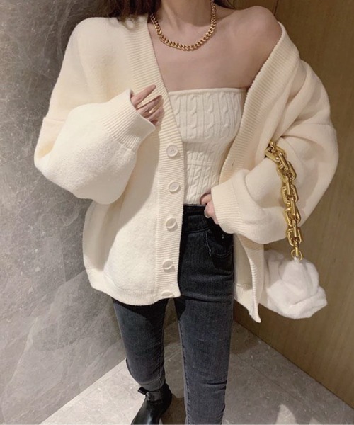 meJane（ミージェーン）の「ケーブル編クロップドニットキャミソール+ボリュームスリーブニットカーディガン アンサンブル（アンサンブル・レディース・ベージュ/オフホワイト・FREE）」の6枚目の写真