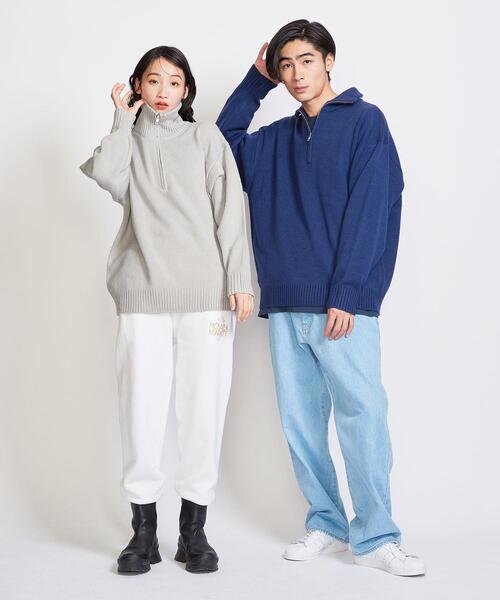 info. BEAUTY&YOUTH（インフォビューティアンドユース）の「【WEB限定】 ＜info. BEAUTY&YOUTH＞ バルーンシルエット ハーフジップ ニット（ニット/セーター・メンズ・ネイビー/グレー/オフホワイト・S/M/L）」の3枚目の写真