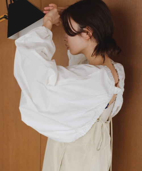 Kastane（カスタネ）の「【2023SSアイテム】ベルト付きボレロ×タンクSET（カーディガン/ボレロ・レディース・ホワイト/サックスブルー/アイボリー・FREE）」の9枚目の写真