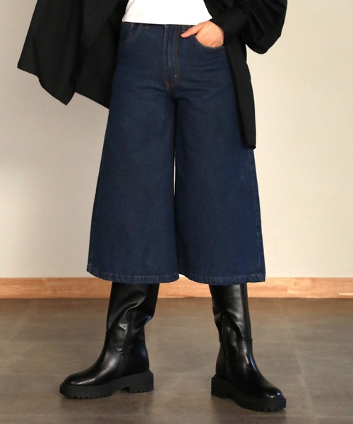 aity(アイティ)の「ミモレ丈ワイドパンツ(デニムパンツ・レディース・ワンウォッシュ/ブルー/ネイビー・M)」の5枚目の写真
