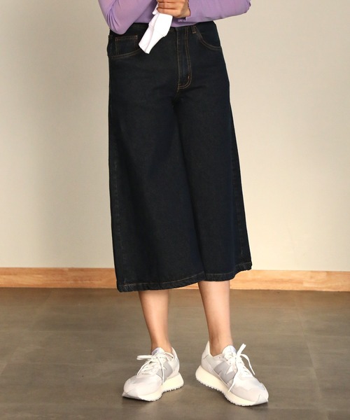 aity(アイティ)の「ミモレ丈ワイドパンツ(デニムパンツ・レディース・ワンウォッシュ/ブルー/ネイビー・M)」の18枚目の写真