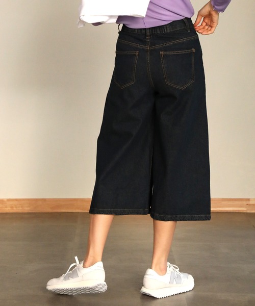 aity(アイティ)の「ミモレ丈ワイドパンツ(デニムパンツ・レディース・ワンウォッシュ/ブルー/ネイビー・M)」の20枚目の写真