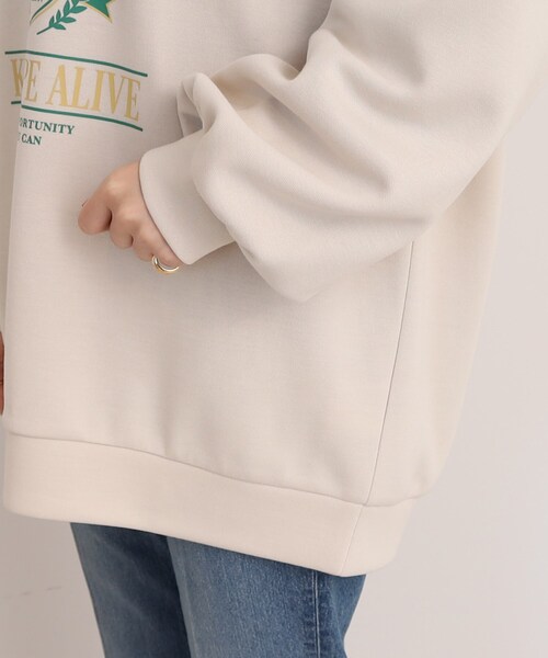 Cutie Blonde（キューティーブロンド）の「◆オーバーサイズプリントプルオーバー（スウェット・レディース・ブラック/サックスブルー/ナチュラル・00）」の9枚目の写真