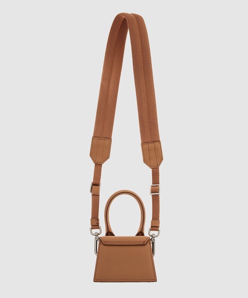 JACQUEMUS(ジャックムス)の「LE CHIQUITO HOM LE CHIQUITO HOMME(ハンドバッグ・レディース・ブラウン/ネイビー・OS)」の3枚目の写真