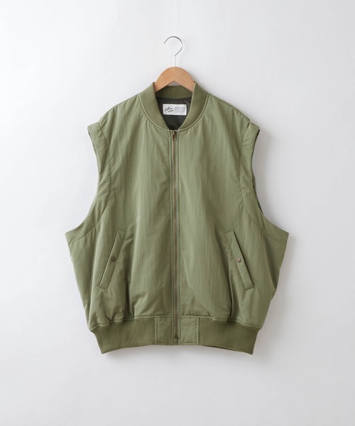 Chaco closet(チャコ クローゼット)の「2WAYオーバーサイズボリュームスリーブMA‐1(MA-1・レディース・カーキ/アイボリー/ブラック・FREE)」の6枚目の写真