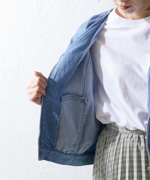 Le temps riche（ルタンリッシュ）の「【販売終了】ノーカラーデニムジップジャケット ＜Le temps riche＞（デニムジャケット・レディース・サックスブルー/ネイビー・M/LL/L）」の9枚目の写真