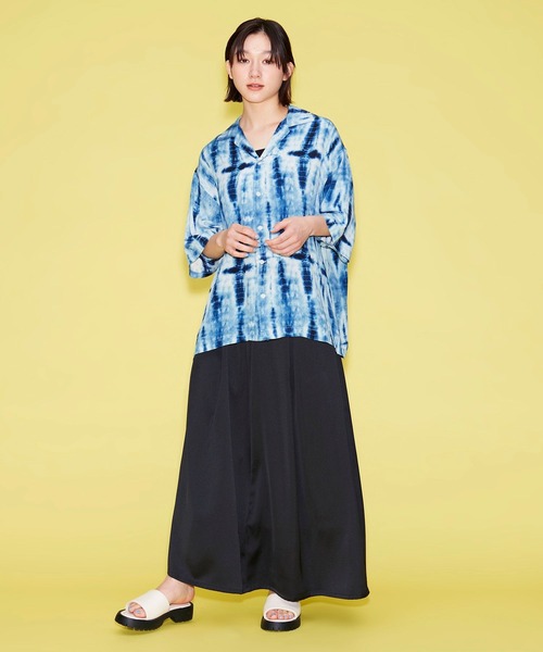 FOREVER 21(フォーエバー トゥエンティーワン)の「【MODE】タイダイ柄開襟シャツ(シャツ/ブラウス・レディース・ブルー/イエロー・FREE)」の9枚目の写真