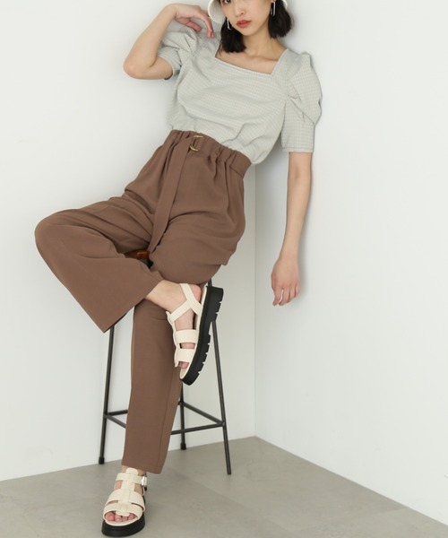 FREE'S MART（フリーズマート）の「【Sシリーズ対応】◆フロントベルトリラックスストレートパンツ（その他パンツ・レディース・ベージュ/ブラウン/グリーン・SMALL/MEDIUM/X-SMALL）」の17枚目の写真