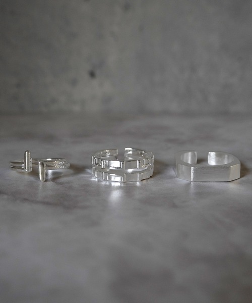 SBG（エスビー）の「SBG 3点セット メンズ フリーサイズリング（リング・メンズ・A/B/C/D/E/F/G/H/I/J/K/L/M/N/O/P/Q/R/S/T/U/V/W/X/Z/Y/その他1/その他2/その他3/その他5/その他4・FREE）」の6枚目の写真