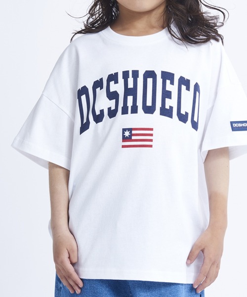 DC SHOES（ディーシーシューズ）の「23 KD ARCH LOGO SS/DCキッズカレッジロゴ半袖Tシャツ（Tシャツ/カットソー・キッズ・ホワイト/バーガンディー/ブラック/グリーン・160/140/120/150/130）」の5枚目の写真
