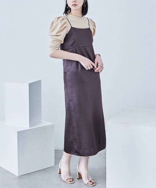 Fashion Letter(ファッションレター)の「ポンチ パワーショルダー トップス(Tシャツ/カットソー・レディース・ライトベージュ/ブラック/ベージュ・M)」の7枚目の写真