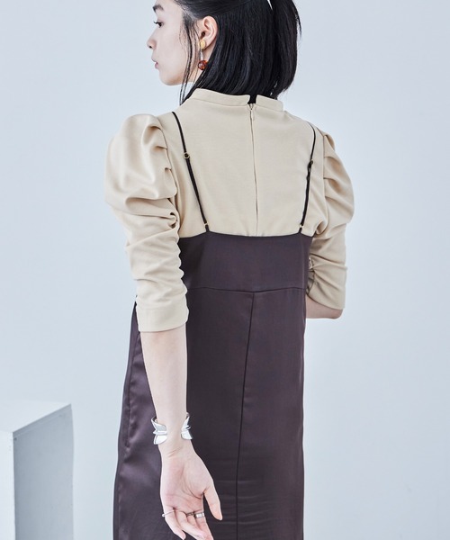 Fashion Letter(ファッションレター)の「ポンチ パワーショルダー トップス(Tシャツ/カットソー・レディース・ライトベージュ/ブラック/ベージュ・M)」の12枚目の写真