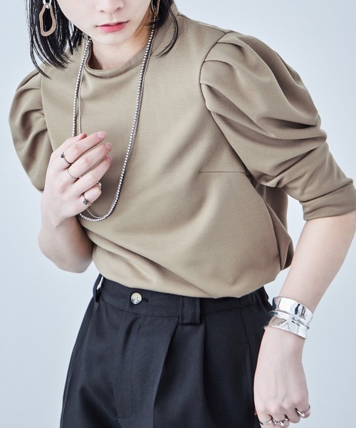 Fashion Letter(ファッションレター)の「ポンチ パワーショルダー トップス(Tシャツ/カットソー・レディース・ライトベージュ/ブラック/ベージュ・M)」の16枚目の写真