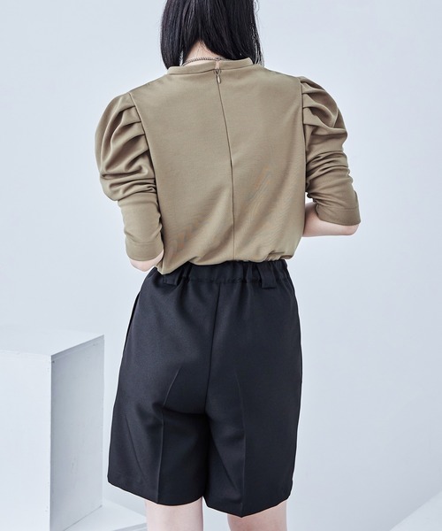 Fashion Letter(ファッションレター)の「ポンチ パワーショルダー トップス(Tシャツ/カットソー・レディース・ライトベージュ/ブラック/ベージュ・M)」の19枚目の写真