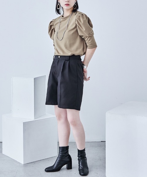 Fashion Letter(ファッションレター)の「ポンチ パワーショルダー トップス(Tシャツ/カットソー・レディース・ライトベージュ/ブラック/ベージュ・M)」の20枚目の写真