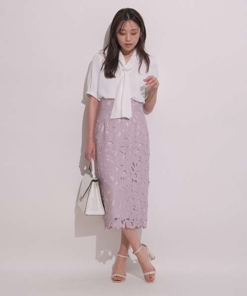 1674A 美品 ジャスグリッティー パイピングボウタイブラウス