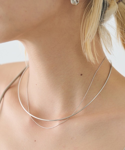 Auntie Rosa Holiday(アンティローザホリデー)の「二連ネックカフチョーカー(ネックレス・レディース・シルバー/ゴールド・FREE)」の7枚目の写真