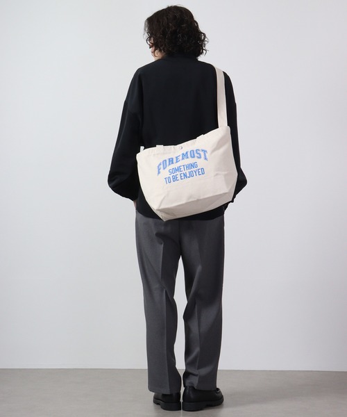 MODISH GAZE(モディシュガゼ)の「MODISH GAZE カレッジロゴ キャンバス2WAYトートバッグ(トートバッグ・メンズ・ブラック/ホワイト系・F)」の5枚目の写真
