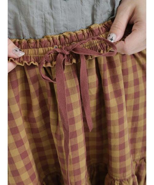 Samansa Mos2(サマンサ モスモス)の「配色ステッチティアードスカート(スカート・レディース・キナリ/オレンジ/グリーン/ブラック・F)」の7枚目の写真