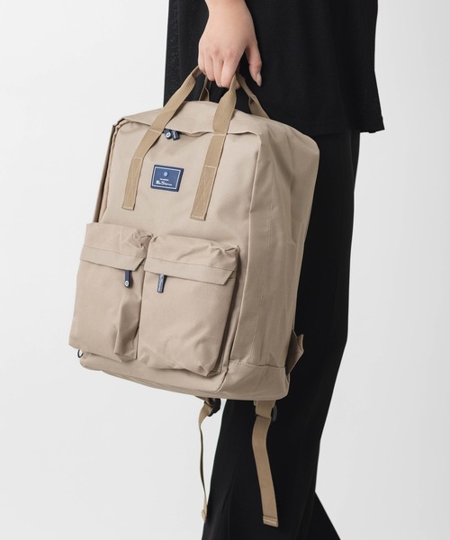 Ben Sherman(ベンシャーマン)の「Ben Sherman ベンシャーマン ボックスバックパック リュック(バックパック/リュック・メンズ・グリーン/黄土色系/ベージュ/ネイビー/グレー・FREE)」の8枚目の写真