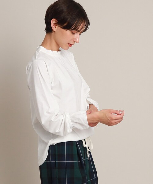 Dessin(デッサン)の「【洗える】フリルネック&キャンディースリーブカットソー<XS~L>(Tシャツ/カットソー・レディース・ライトグレー/ホワイト系/ブラック・00/01/03/02)」の6枚目の写真