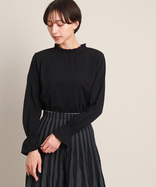 Dessin(デッサン)の「【洗える】フリルネック&キャンディースリーブカットソー<XS~L>(Tシャツ/カットソー・レディース・ライトグレー/ホワイト系/ブラック・00/01/03/02)」の17枚目の写真