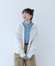 圧縮ブランケットステッチ 襟付きカーディガン