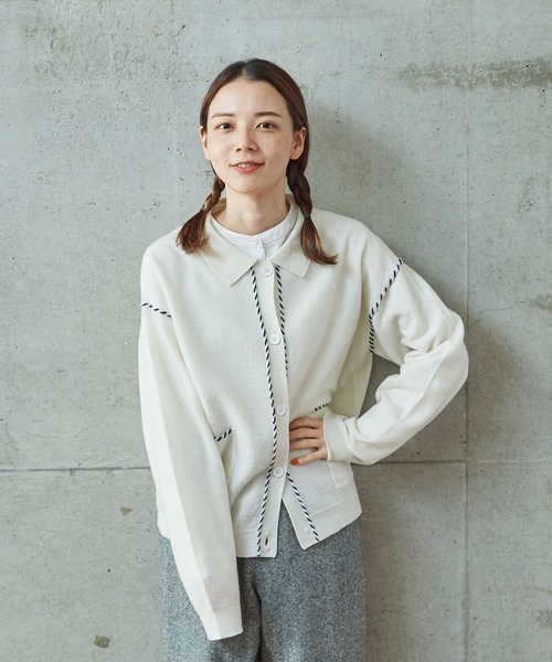 PAR ICI（パーリッシィ）の「圧縮ブランケットステッチ 襟付きカーディガン（カーディガン/ボレロ・レディース・レッド/ホワイト/ダークブラウン・FREE）」の4枚目の写真