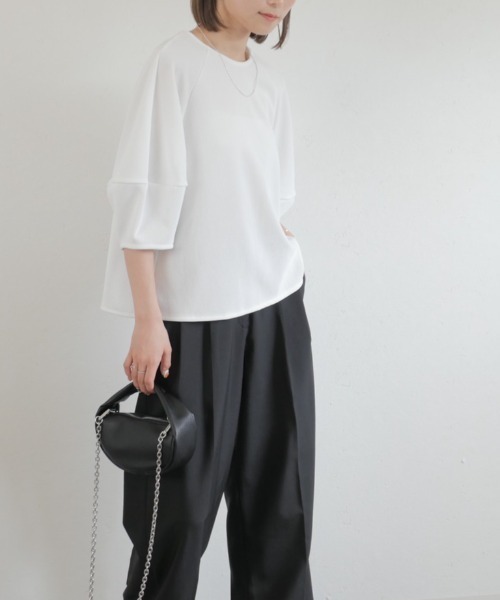 Reurie'（レウリィ）の「half moon one handle bag / ハーフムーンワンハンドルバッグ ブラック 黒 ハーフムーンバッグ チェーンバッグ コンパクト ハンドバッグ ショルダーバッグ（ハンドバッグ・レディース・ブラック・FREE）」の7枚目の写真