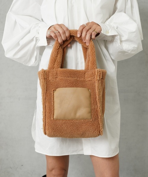 Actually（アクチュアリー）の「フェイクムートン×ボア リバーシブル