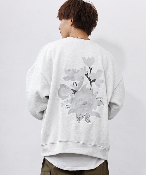 MinoriTY(マイノリティ)の「【MinoriTY】裏起毛フラワー刺繍ビッグトレーナー スウェット メンズ 冬服 ビッグシルエット オーバーサイズ ルーズフィット(スウェット・メンズ・ブルー/ブラック/アイボリー・L/S/M)」の4枚目の写真