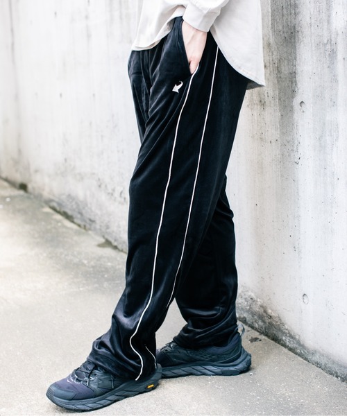 En serio TOKYO(エンソリオトーキョー)の「ストレッチベロアジャージ トラックパンツ(その他パンツ・メンズ・ワイン/ネイビー/ブラウン/ブラック・L/M)」の19枚目の写真