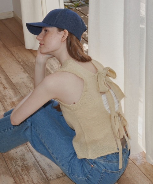 idem（イデム）の「bag ribbon knit vest/バックリボンニットベスト