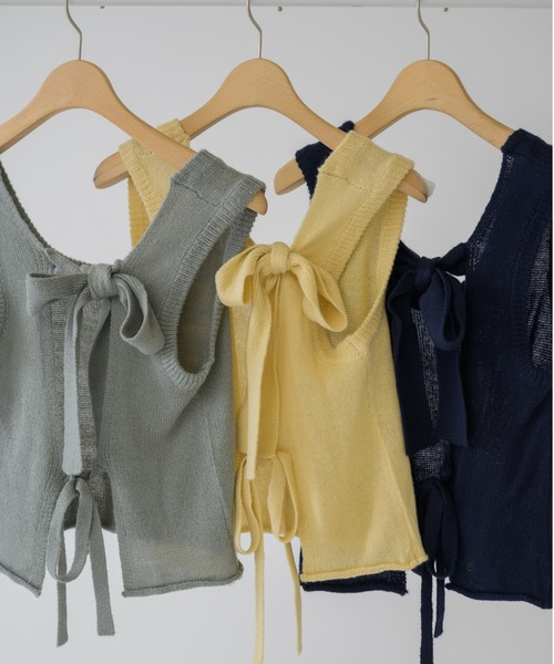 idem（イデム）の「bag ribbon knit vest/バックリボンニットベスト（ベスト・レディース・ネイビー/グレー/ナチュラル・FREE）」の9枚目の写真