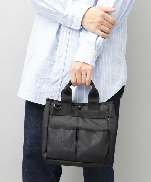NoiR/ノアール(ノアール)の「撥水加工 ハンドトート ミニショルダー 2WAY ミニトートバッグ Approachi mini tote(アプローチミニトート) N23005(トートバッグ・メンズ・ブラック/ブラック系その他・FREE)」の4枚目の写真