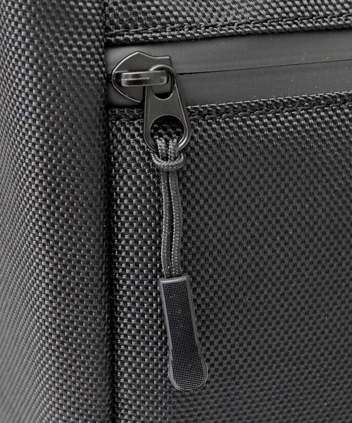 NoiR/ノアール(ノアール)の「撥水加工 ハンドトート ミニショルダー 2WAY ミニトートバッグ Approachi mini tote(アプローチミニトート) N23005(トートバッグ・メンズ・ブラック/ブラック系その他・FREE)」の14枚目の写真