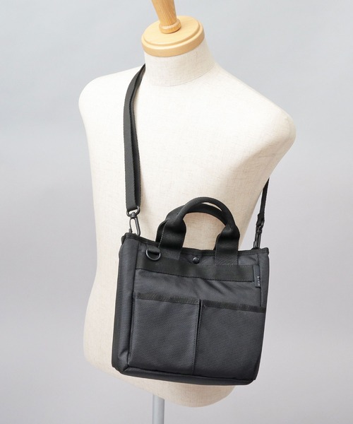NoiR/ノアール(ノアール)の「撥水加工 ハンドトート ミニショルダー 2WAY ミニトートバッグ Approachi mini tote(アプローチミニトート) N23005(トートバッグ・メンズ・ブラック/ブラック系その他・FREE)」の16枚目の写真