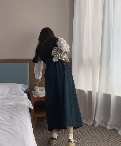 N.s(エヌドットエス)の「ウエストマークVネックデニムワンピース(ワンピース・レディース・ブルー・M/L)」の17枚目の写真