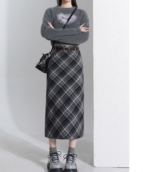 gossip！ロサンゼルス（ゴシップロサンゼルス）の「【サイズあり】ウールライク　チェック ヴィンテージ カジュアル 厚手Aラインロングスカート【ベルト付】（秋冬の韓国ファッションガーリー定番）（スカート・レディース・グレー/ブラウン・L/M/S）」の6枚目の写真