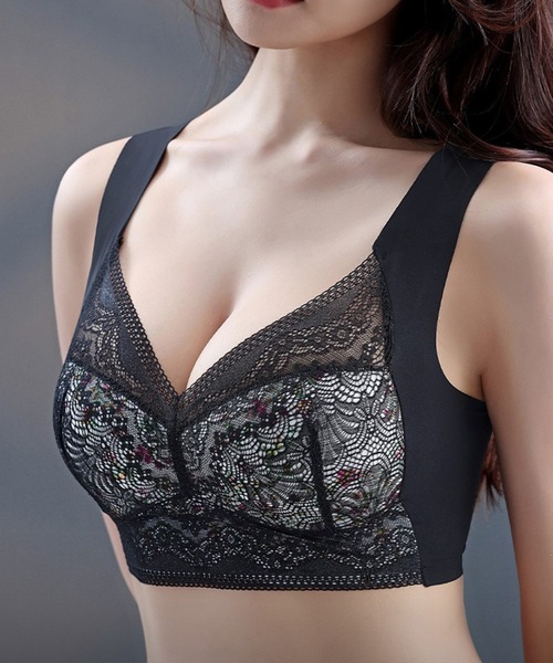 Lace Ladies（レースレディース）の「花柄 レース Vネック ノンワイヤー ブラ ナイトブラ（ナイトブラ・レディース・ミント/ベージュ/ブラック・85/80/75/70）」の10枚目の写真