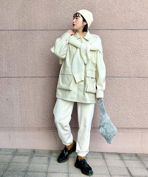 ITEMS URBANRESEARCH（アイテムズ アーバンリサーチ）の「フェイクレザージャケット（その他アウター・レディース・ブラック/ライトベージュ・FREE）」の9枚目の写真