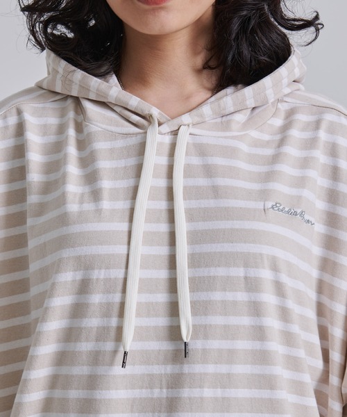 Eddie Bauer(エディーバウアー)の「クエスト スウェットパーカー(パーカー・レディース・ネイビー/ベージュ/ダークラベンダー・L/M/S)」の4枚目の写真