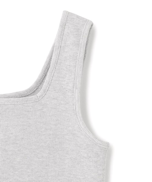UNFILO(アンフィーロ)の「【新色登場】スクエアテレコタンクトップ(Tシャツ/カットソー・レディース・ホワイト系/グレー系/ブラック系/ベージュ系/グレー系1/シルバー系・SMALL/LARGE/MEDIUM)」の10枚目の写真